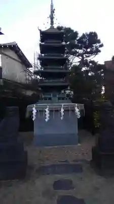 五方山熊野神社の塔