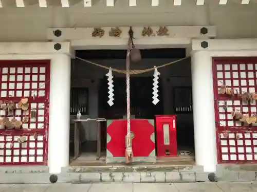 御崎神社の本殿・本堂