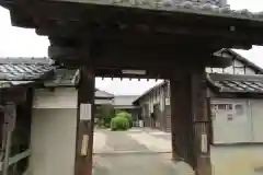 大光寺の山門