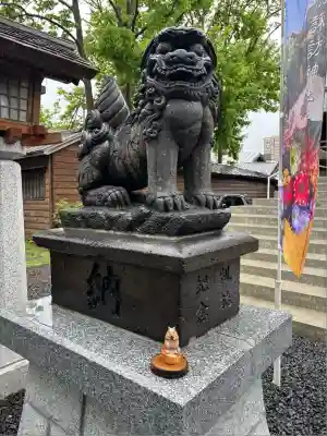 札幌諏訪神社の狛犬