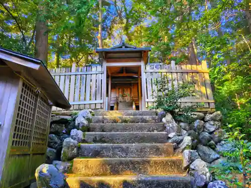 宇賀神社（柚井）の本殿・本堂