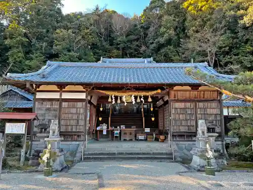 猪田神社の本殿・本堂