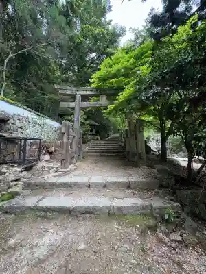 懺悔地蔵の{uncategorized: "未分類", other: "その他", undefined: "問題あり", building: "その他建物", grave: "お墓", sacred_gate: "鳥居", guardian: "狛犬", statue: "像", buddha: "仏像", history: "歴史", nature: "自然", garden: "庭園", animal: "動物", pagoda: "塔", temizu: "手水舎", mountain_gate: "山門・神門", sanctuary: "本殿・本堂", subordinate: "末社・摂社", art: "芸術", scenery: "景色", jizo: "地蔵", ema: "絵馬", goshuin: "御朱印", omikuji: "おみくじ", items: "授与品その他", amulet: "お守り", goshuincho: "御朱印帳", eats: "食事", festival: "お祭り", votive_dance: "神楽", shichigosan: "七五三参", wedding: "結婚式", experience: "体験その他", initially: "初詣", around: "周辺", anti_infection: "感染症対策"}