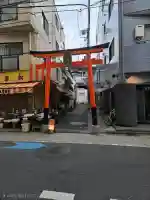 伏見稲荷神社の{uncategorized: "未分類", other: "その他", undefined: "問題あり", building: "その他建物", grave: "お墓", sacred_gate: "鳥居", guardian: "狛犬", statue: "像", buddha: "仏像", history: "歴史", nature: "自然", garden: "庭園", animal: "動物", pagoda: "塔", temizu: "手水舎", mountain_gate: "山門・神門", sanctuary: "本殿・本堂", subordinate: "末社・摂社", art: "芸術", scenery: "景色", jizo: "地蔵", ema: "絵馬", goshuin: "御朱印", omikuji: "おみくじ", items: "授与品その他", amulet: "お守り", goshuincho: "御朱印帳", eats: "食事", festival: "お祭り", votive_dance: "神楽", shichigosan: "七五三参", wedding: "結婚式", experience: "体験その他", initially: "初詣", around: "周辺", anti_infection: "感染症対策"}