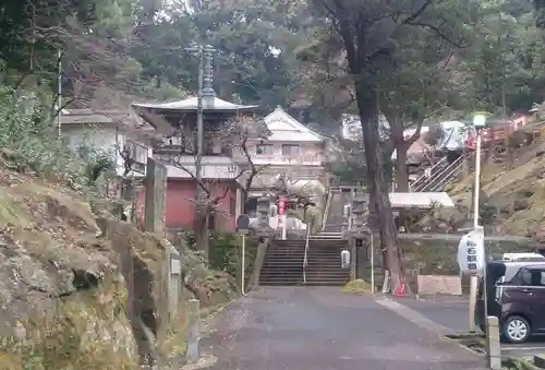 福石観音清岩寺の建物その他