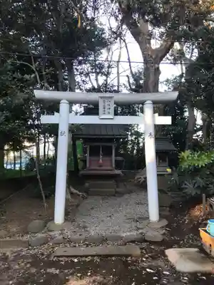 三代王神社の末社・摂社