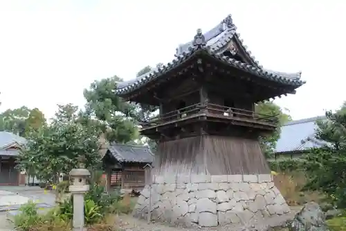 戒壇院の建物その他