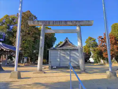 伊賀々原神社（木賀）の鳥居