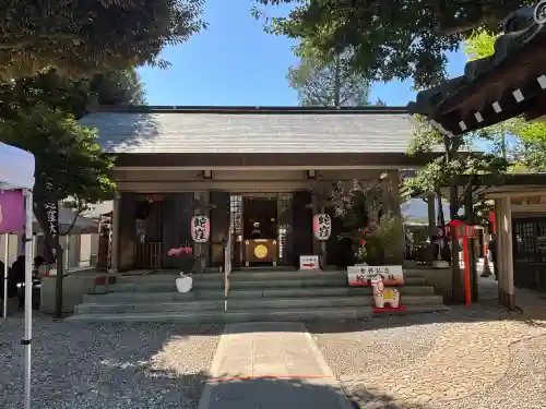 蛇窪神社の{uncategorized: "未分類", other: "その他", undefined: "問題あり", building: "その他建物", grave: "お墓", sacred_gate: "鳥居", guardian: "狛犬", statue: "像", buddha: "仏像", history: "歴史", nature: "自然", garden: "庭園", animal: "動物", pagoda: "塔", temizu: "手水舎", mountain_gate: "山門・神門", sanctuary: "本殿・本堂", subordinate: "末社・摂社", art: "芸術", scenery: "景色", jizo: "地蔵", ema: "絵馬", goshuin: "御朱印", omikuji: "おみくじ", items: "授与品その他", amulet: "お守り", goshuincho: "御朱印帳", eats: "食事", festival: "お祭り", votive_dance: "神楽", shichigosan: "七五三参", wedding: "結婚式", experience: "体験その他", initially: "初詣", around: "周辺", anti_infection: "感染症対策"}