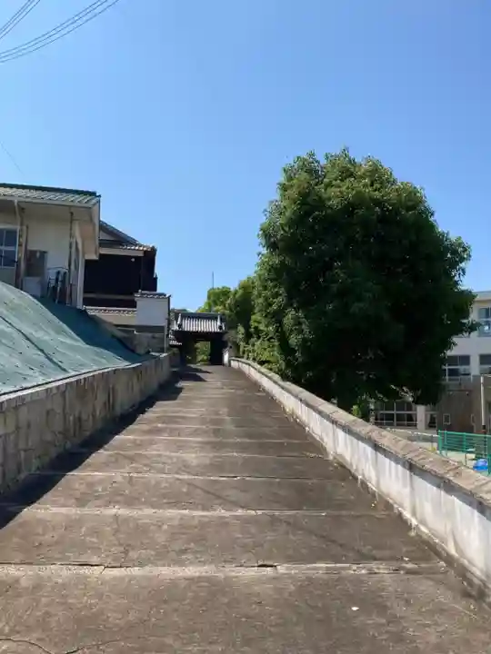 常光寺の山門・神門