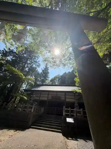 秩父御嶽神社の{uncategorized: "未分類", other: "その他", undefined: "問題あり", building: "その他建物", grave: "お墓", sacred_gate: "鳥居", guardian: "狛犬", statue: "像", buddha: "仏像", history: "歴史", nature: "自然", garden: "庭園", animal: "動物", pagoda: "塔", temizu: "手水舎", mountain_gate: "山門・神門", sanctuary: "本殿・本堂", subordinate: "末社・摂社", art: "芸術", scenery: "景色", jizo: "地蔵", ema: "絵馬", goshuin: "御朱印", omikuji: "おみくじ", items: "授与品その他", amulet: "お守り", goshuincho: "御朱印帳", eats: "食事", festival: "お祭り", votive_dance: "神楽", shichigosan: "七五三参", wedding: "結婚式", experience: "体験その他", initially: "初詣", around: "周辺", anti_infection: "感染症対策"}