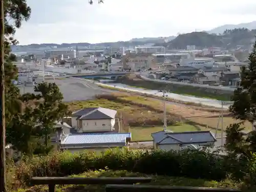 八幡神社(鹿折)の景色