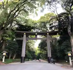 明治神宮の鳥居