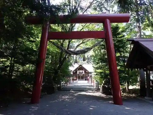 比布神社の鳥居