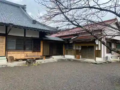 永明寺の{uncategorized: "未分類", other: "その他", undefined: "問題あり", building: "その他建物", grave: "お墓", sacred_gate: "鳥居", guardian: "狛犬", statue: "像", buddha: "仏像", history: "歴史", nature: "自然", garden: "庭園", animal: "動物", pagoda: "塔", temizu: "手水舎", mountain_gate: "山門・神門", sanctuary: "本殿・本堂", subordinate: "末社・摂社", art: "芸術", scenery: "景色", jizo: "地蔵", ema: "絵馬", goshuin: "御朱印", omikuji: "おみくじ", items: "授与品その他", amulet: "お守り", goshuincho: "御朱印帳", eats: "食事", festival: "お祭り", votive_dance: "神楽", shichigosan: "七五三参", wedding: "結婚式", experience: "体験その他", initially: "初詣", around: "周辺", anti_infection: "感染症対策"}