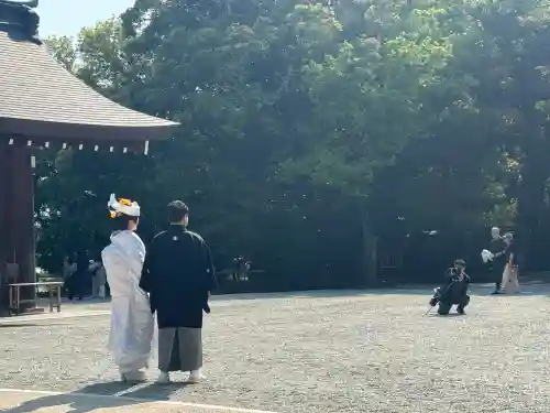 橿原神宮の{uncategorized: "未分類", other: "その他", undefined: "問題あり", building: "その他建物", grave: "お墓", sacred_gate: "鳥居", guardian: "狛犬", statue: "像", buddha: "仏像", history: "歴史", nature: "自然", garden: "庭園", animal: "動物", pagoda: "塔", temizu: "手水舎", mountain_gate: "山門・神門", sanctuary: "本殿・本堂", subordinate: "末社・摂社", art: "芸術", scenery: "景色", jizo: "地蔵", ema: "絵馬", goshuin: "御朱印", omikuji: "おみくじ", items: "授与品その他", amulet: "お守り", goshuincho: "御朱印帳", eats: "食事", festival: "お祭り", votive_dance: "神楽", shichigosan: "七五三参", wedding: "結婚式", experience: "体験その他", initially: "初詣", around: "周辺", anti_infection: "感染症対策"}