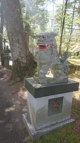 諏訪神社の狛犬