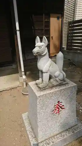 稲荷神社の狛犬