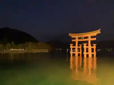 厳島神社(広島県)