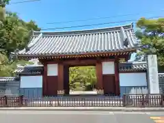 善徳寺の山門