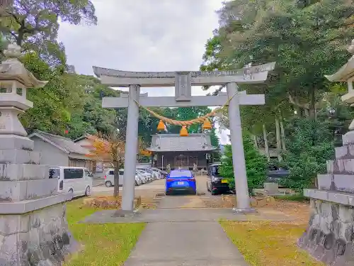 星野神社（平尾町）の鳥居