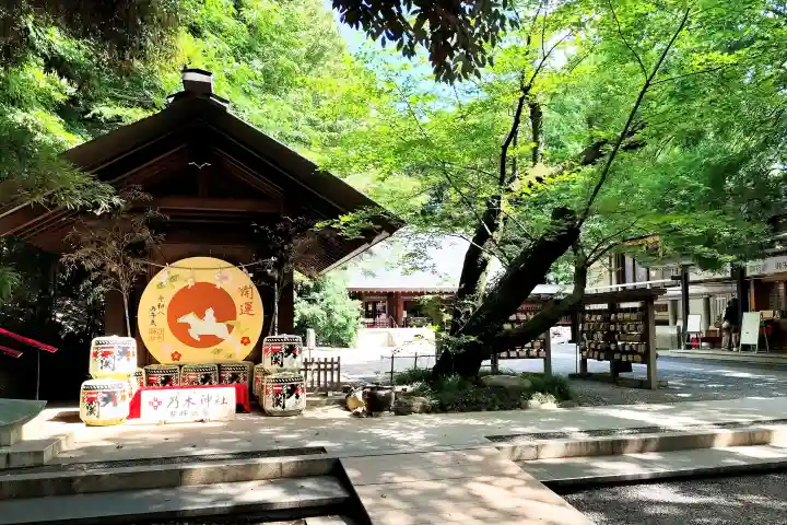 乃木神社の{uncategorized: "未分類", other: "その他", undefined: "問題あり", building: "その他建物", grave: "お墓", sacred_gate: "鳥居", guardian: "狛犬", statue: "像", buddha: "仏像", history: "歴史", nature: "自然", garden: "庭園", animal: "動物", pagoda: "塔", temizu: "手水舎", mountain_gate: "山門・神門", sanctuary: "本殿・本堂", subordinate: "末社・摂社", art: "芸術", scenery: "景色", jizo: "地蔵", ema: "絵馬", goshuin: "御朱印", omikuji: "おみくじ", items: "授与品その他", amulet: "お守り", goshuincho: "御朱印帳", eats: "食事", festival: "お祭り", votive_dance: "神楽", shichigosan: "七五三参", wedding: "結婚式", experience: "体験その他", initially: "初詣", around: "周辺", anti_infection: "感染症対策"}