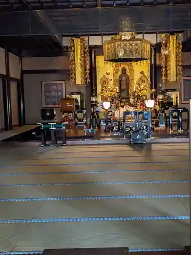 真福寺の本殿・本堂