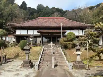 真高寺の{uncategorized: "未分類", other: "その他", undefined: "問題あり", building: "その他建物", grave: "お墓", sacred_gate: "鳥居", guardian: "狛犬", statue: "像", buddha: "仏像", history: "歴史", nature: "自然", garden: "庭園", animal: "動物", pagoda: "塔", temizu: "手水舎", mountain_gate: "山門・神門", sanctuary: "本殿・本堂", subordinate: "末社・摂社", art: "芸術", scenery: "景色", jizo: "地蔵", ema: "絵馬", goshuin: "御朱印", omikuji: "おみくじ", items: "授与品その他", amulet: "お守り", goshuincho: "御朱印帳", eats: "食事", festival: "お祭り", votive_dance: "神楽", shichigosan: "七五三参", wedding: "結婚式", experience: "体験その他", initially: "初詣", around: "周辺", anti_infection: "感染症対策"}