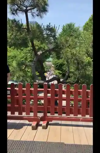 寛永寺不忍池弁天堂の{uncategorized: "未分類", other: "その他", undefined: "問題あり", building: "その他建物", grave: "お墓", sacred_gate: "鳥居", guardian: "狛犬", statue: "像", buddha: "仏像", history: "歴史", nature: "自然", garden: "庭園", animal: "動物", pagoda: "塔", temizu: "手水舎", mountain_gate: "山門・神門", sanctuary: "本殿・本堂", subordinate: "末社・摂社", art: "芸術", scenery: "景色", jizo: "地蔵", ema: "絵馬", goshuin: "御朱印", omikuji: "おみくじ", items: "授与品その他", amulet: "お守り", goshuincho: "御朱印帳", eats: "食事", festival: "お祭り", votive_dance: "神楽", shichigosan: "七五三参", wedding: "結婚式", experience: "体験その他", initially: "初詣", around: "周辺", anti_infection: "感染症対策"}