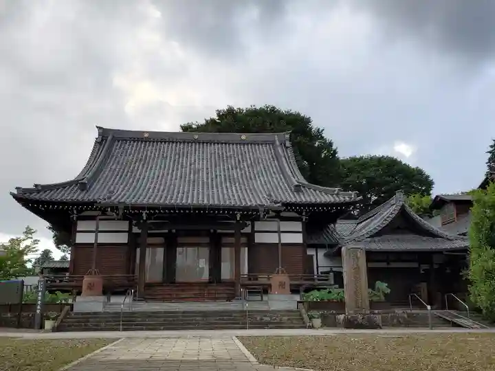善導寺の本殿・本堂
