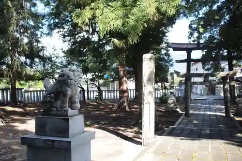 大井俣神社の狛犬