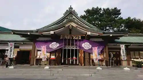 亀山八幡宮の本殿