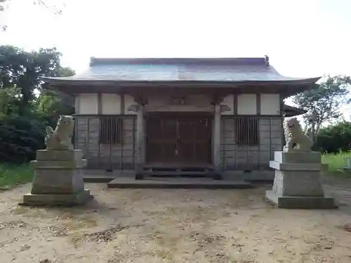 八幡神社の本殿・本堂