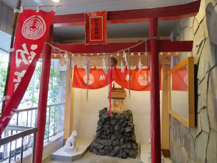 初音森神社の本殿・本堂