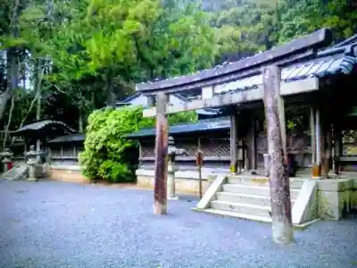 徳川家霊台の{uncategorized: "未分類", other: "その他", undefined: "問題あり", building: "その他建物", grave: "お墓", sacred_gate: "鳥居", guardian: "狛犬", statue: "像", buddha: "仏像", history: "歴史", nature: "自然", garden: "庭園", animal: "動物", pagoda: "塔", temizu: "手水舎", mountain_gate: "山門・神門", sanctuary: "本殿・本堂", subordinate: "末社・摂社", art: "芸術", scenery: "景色", jizo: "地蔵", ema: "絵馬", goshuin: "御朱印", omikuji: "おみくじ", items: "授与品その他", amulet: "お守り", goshuincho: "御朱印帳", eats: "食事", festival: "お祭り", votive_dance: "神楽", shichigosan: "七五三参", wedding: "結婚式", experience: "体験その他", initially: "初詣", around: "周辺", anti_infection: "感染症対策"}