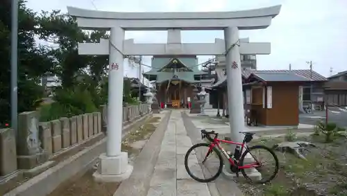 鎌ヶ谷八幡神社の鳥居