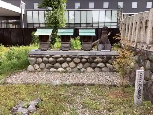 天神社（余坂天神社）の末社・摂社