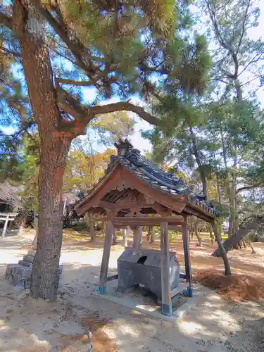 八幡宮（宮後）の手水舎
