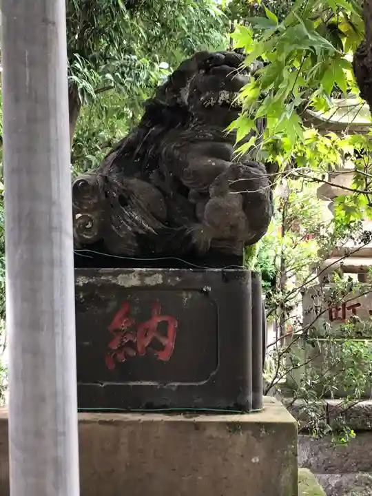 八幡八雲神社の狛犬