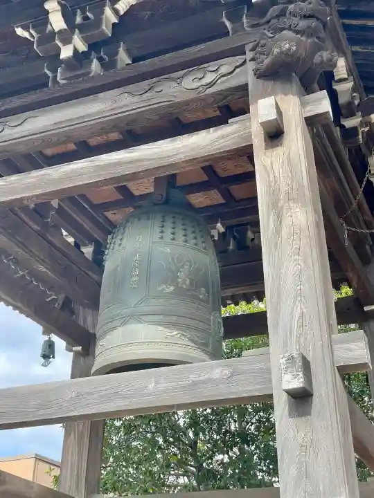 妙蓮寺の{uncategorized: "未分類", other: "その他", undefined: "問題あり", building: "その他建物", grave: "お墓", sacred_gate: "鳥居", guardian: "狛犬", statue: "像", buddha: "仏像", history: "歴史", nature: "自然", garden: "庭園", animal: "動物", pagoda: "塔", temizu: "手水舎", mountain_gate: "山門・神門", sanctuary: "本殿・本堂", subordinate: "末社・摂社", art: "芸術", scenery: "景色", jizo: "地蔵", ema: "絵馬", goshuin: "御朱印", omikuji: "おみくじ", items: "授与品その他", amulet: "お守り", goshuincho: "御朱印帳", eats: "食事", festival: "お祭り", votive_dance: "神楽", shichigosan: "七五三参", wedding: "結婚式", experience: "体験その他", initially: "初詣", around: "周辺", anti_infection: "感染症対策"}