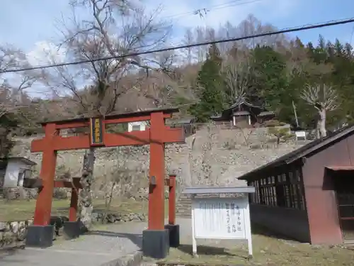 夫婦木神社の鳥居