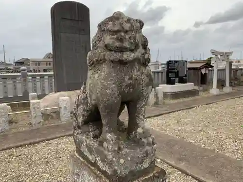 稲荷神社の狛犬