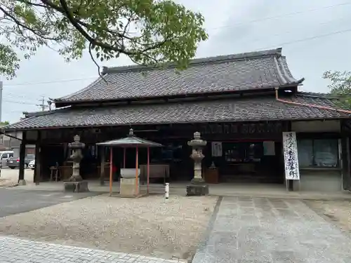 遍照院の本殿・本堂