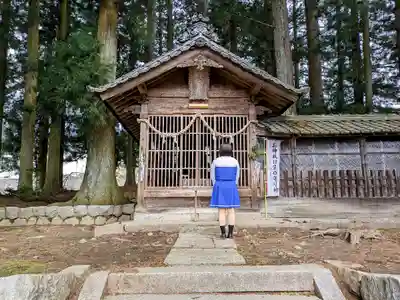 矢抜神社の本殿・本堂