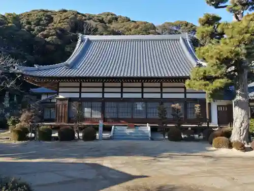 華蔵寺の本殿・本堂