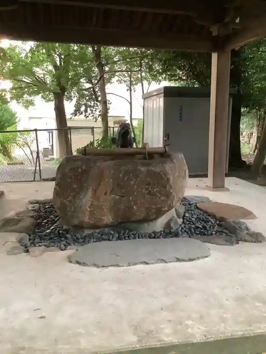両社宮神社(宮町)の手水舎
