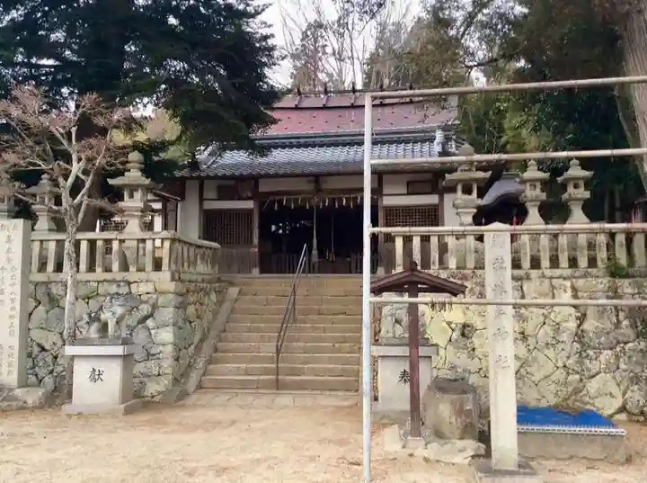 岐尼神社の本殿・本堂