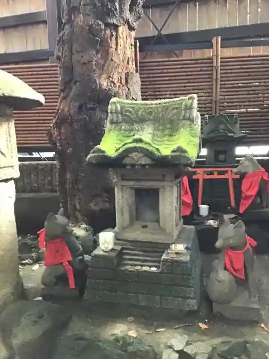 豊川稲荷東京別院の末社・摂社