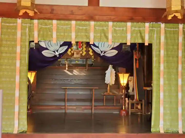 伊弉冊神社の本殿・本堂