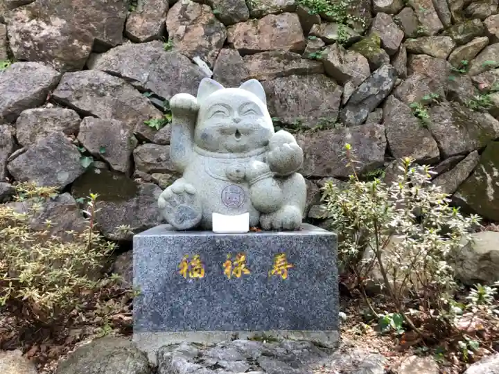 お松大権現の狛犬